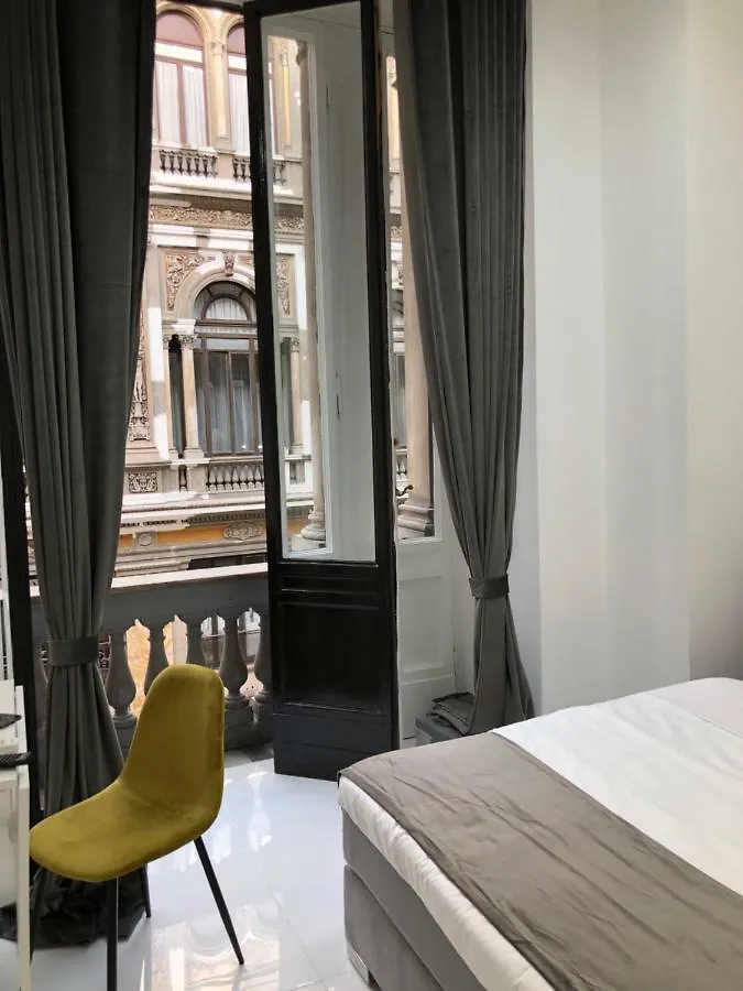 Lav Apartments Naples