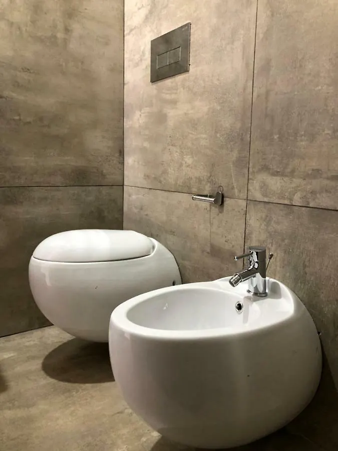 Lav Apartments Naples