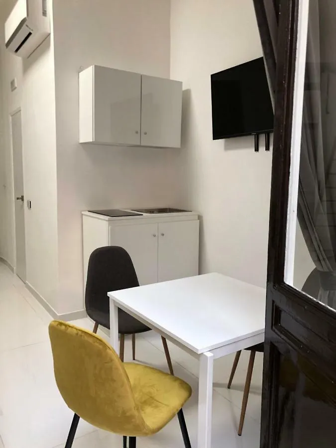 Lav Apartments Naples Italy
