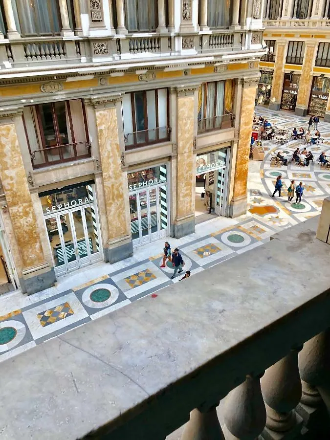 Lav Apartments Naples