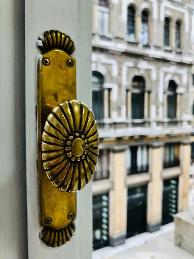 Lav Apartments Naples 0*,